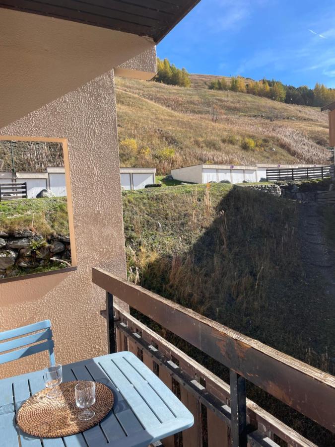 Appartement Pour 6 Personnes Au Pied Des Pistes Au Calme Aux Menuires Les Asters Saint-Martin-de-Belleville Exterior photo