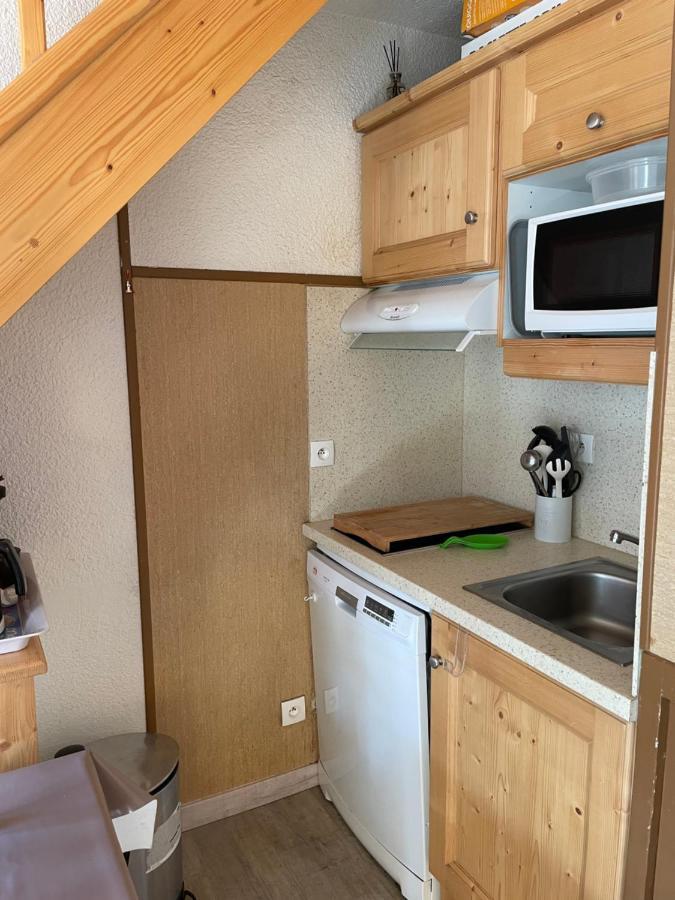 Appartement Pour 6 Personnes Au Pied Des Pistes Au Calme Aux Menuires Les Asters Saint-Martin-de-Belleville Exterior photo
