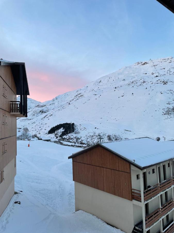 Appartement Pour 6 Personnes Au Pied Des Pistes Au Calme Aux Menuires Les Asters Saint-Martin-de-Belleville Exterior photo